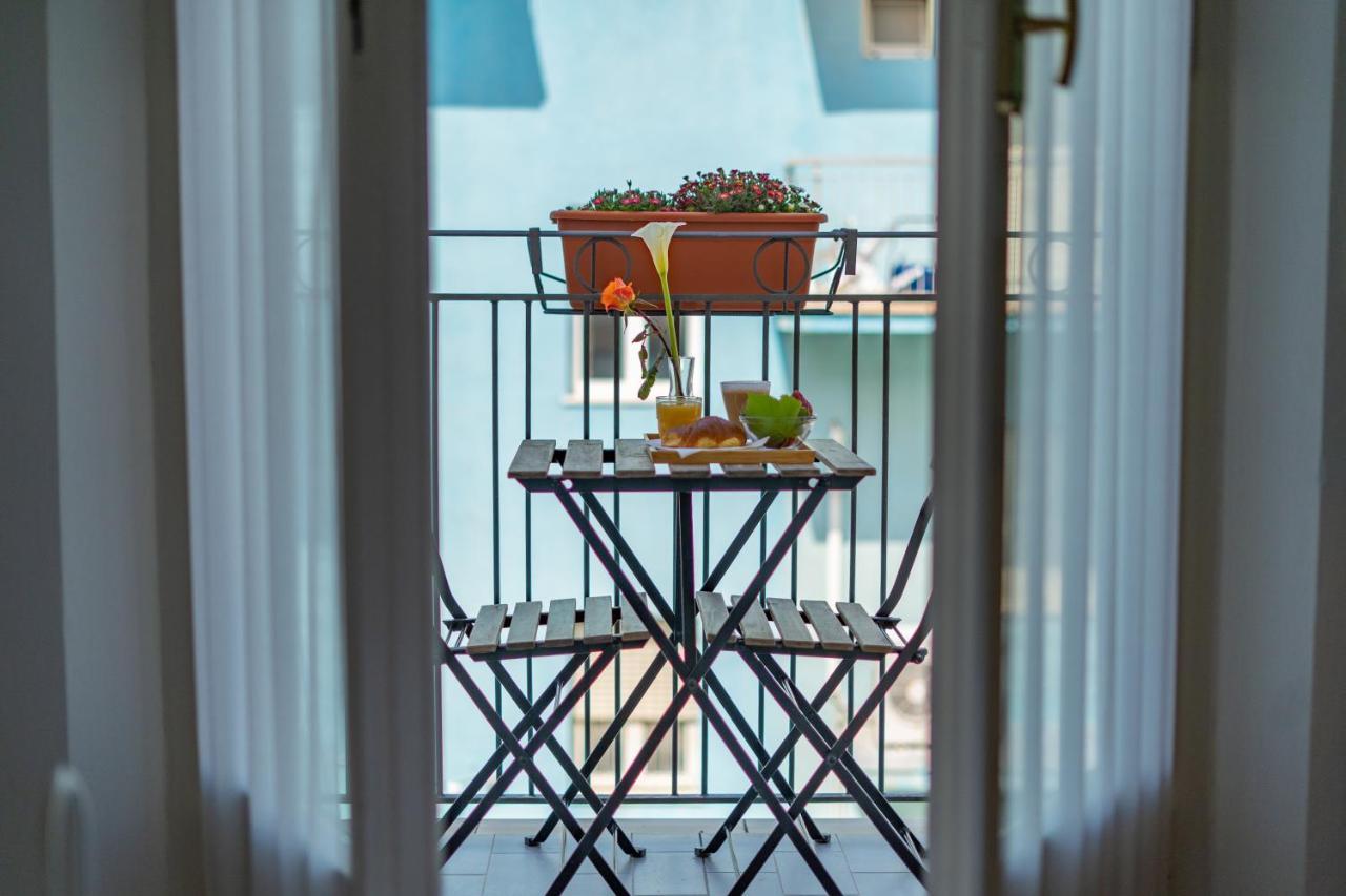 Hotel Greta B&B 里米尼 外观 照片
