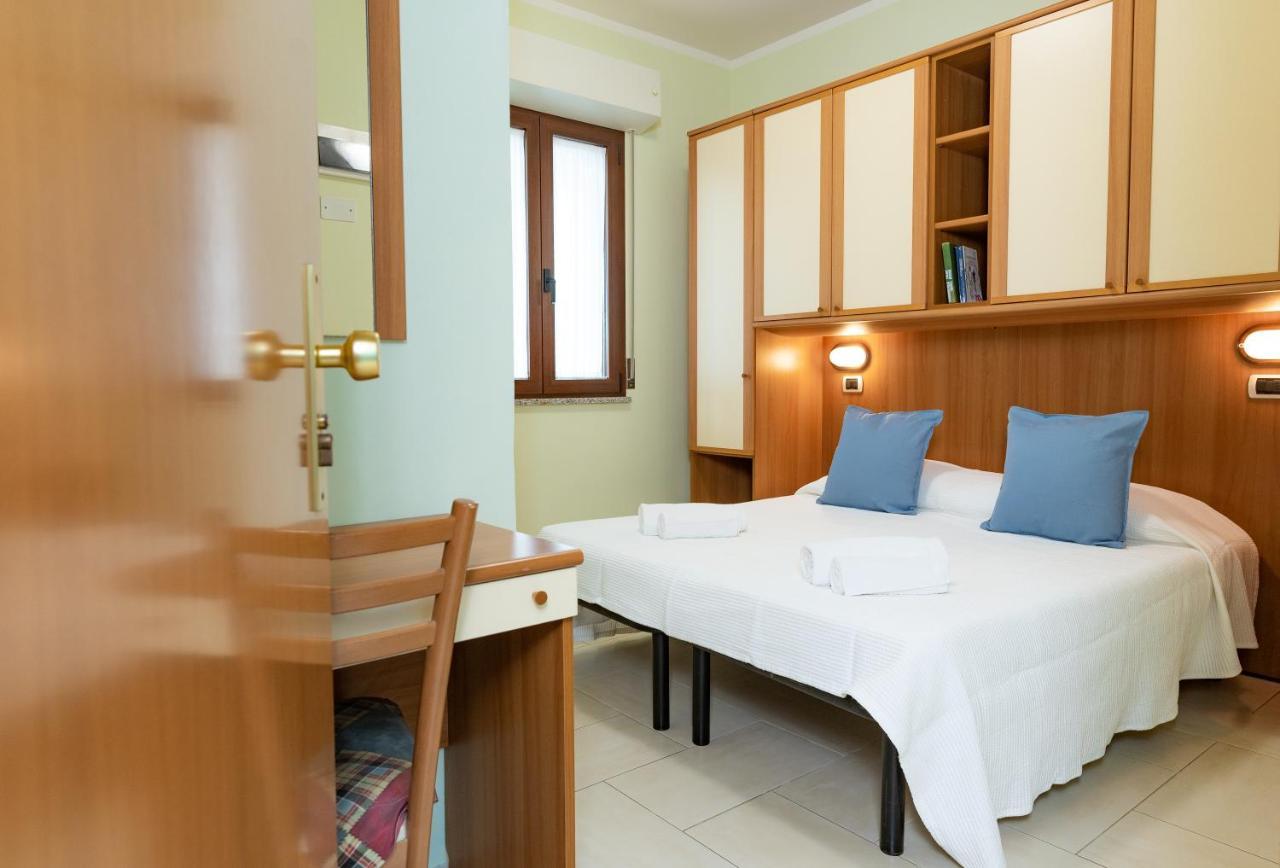 Hotel Greta B&B 里米尼 外观 照片