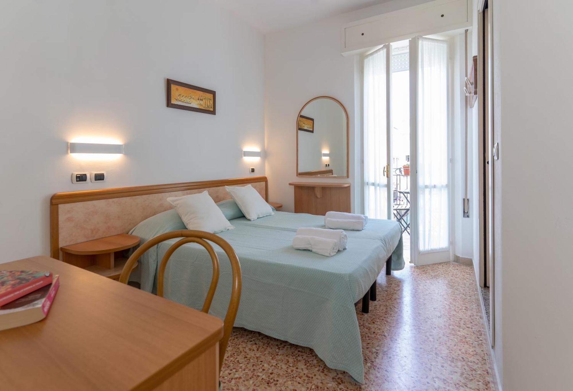 Hotel Greta B&B 里米尼 外观 照片