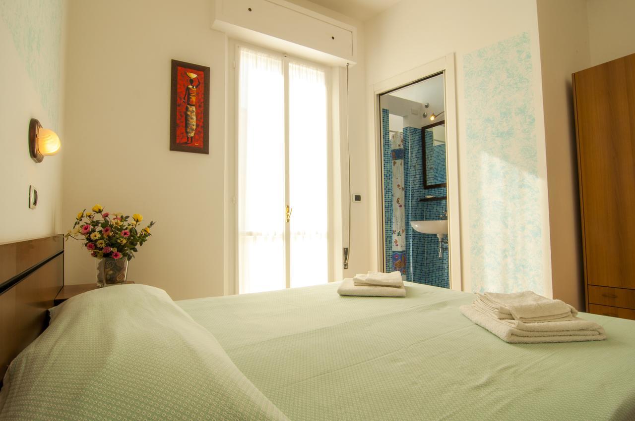 Hotel Greta B&B 里米尼 外观 照片