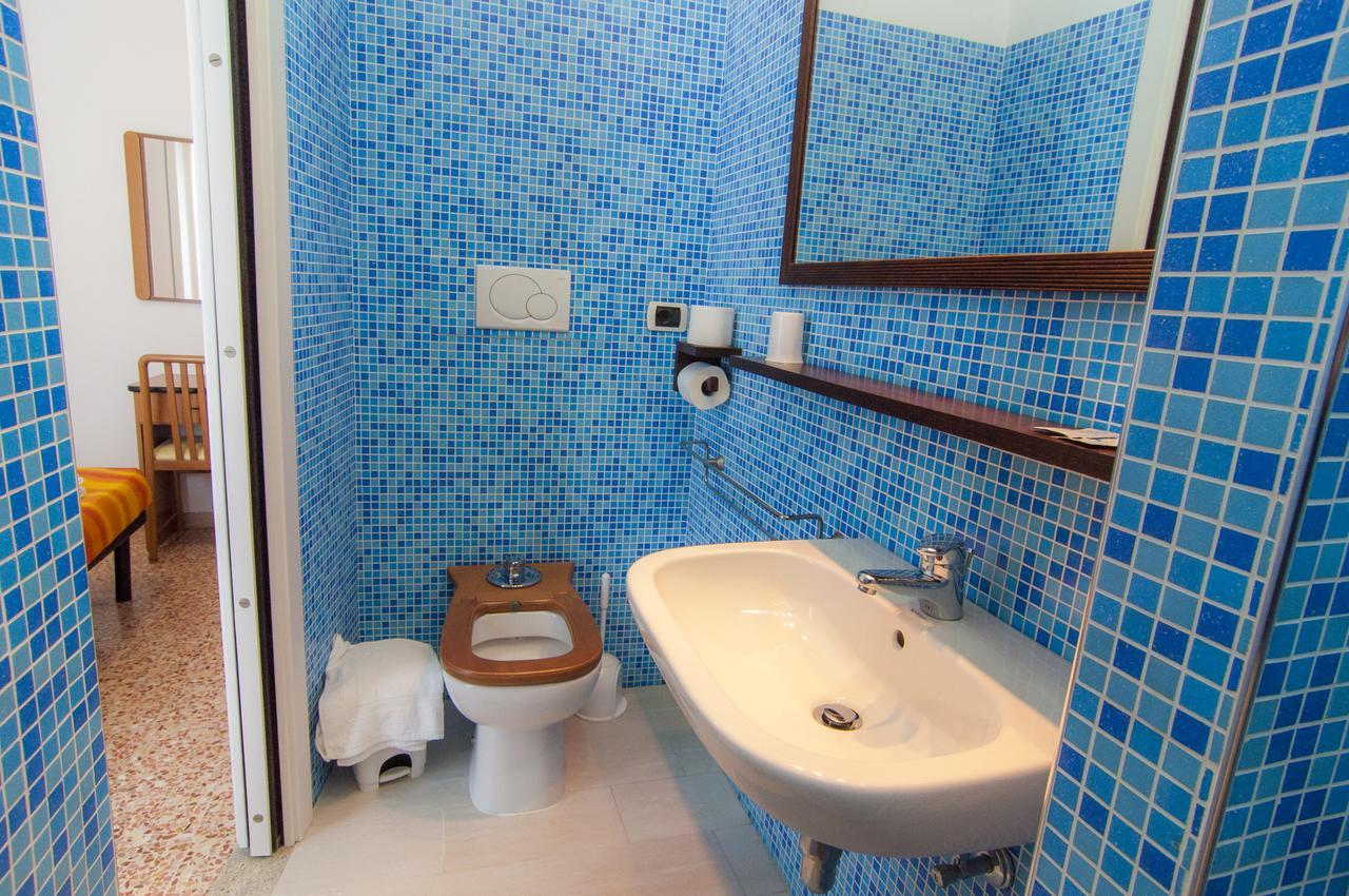Hotel Greta B&B 里米尼 外观 照片